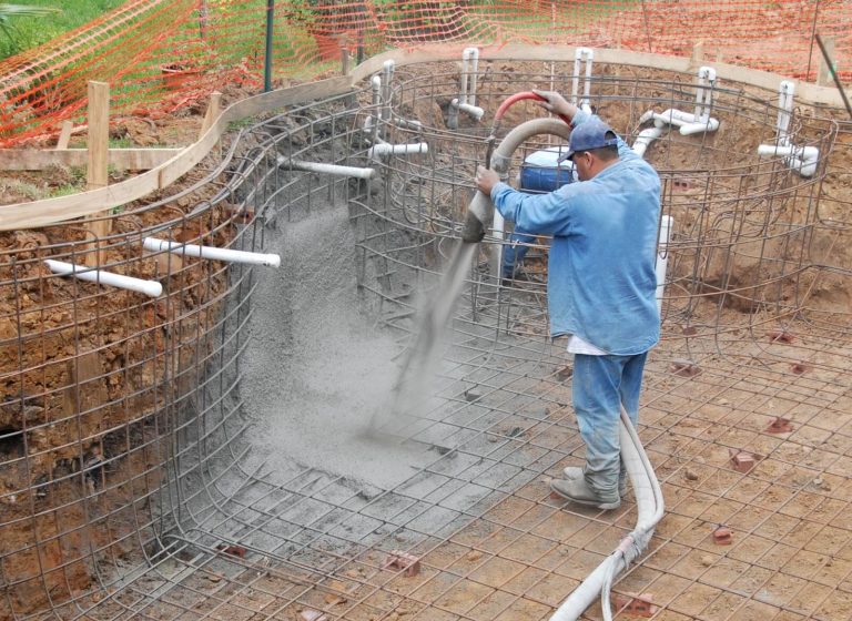 Cum să construiești o piscină din beton